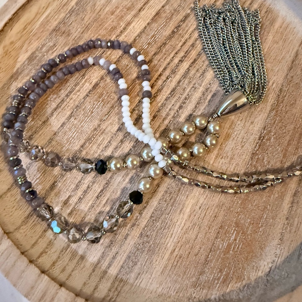 Elegant Multi-Strand Beaded Necklace - Picture 3 of 4